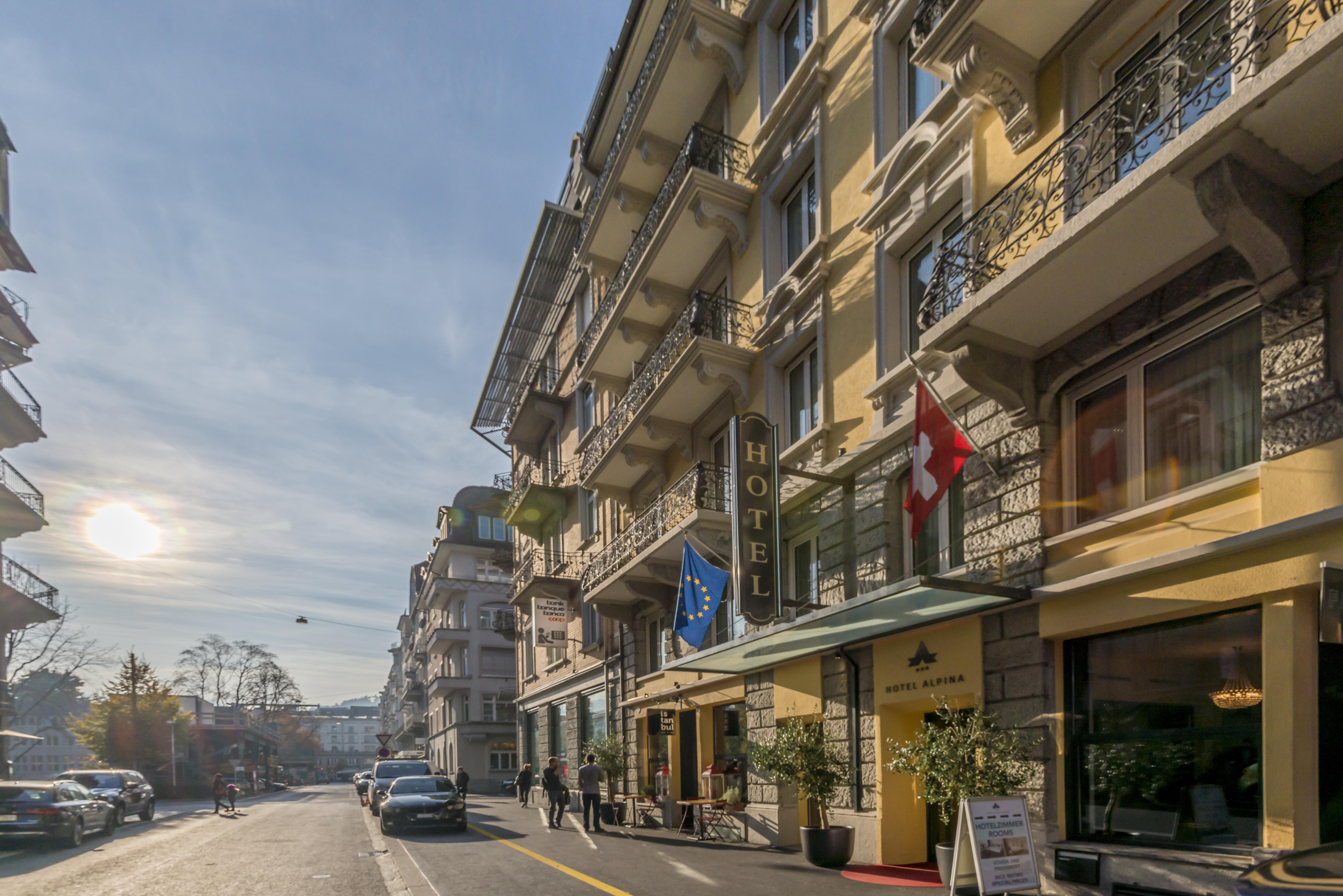 Alpina Hotel