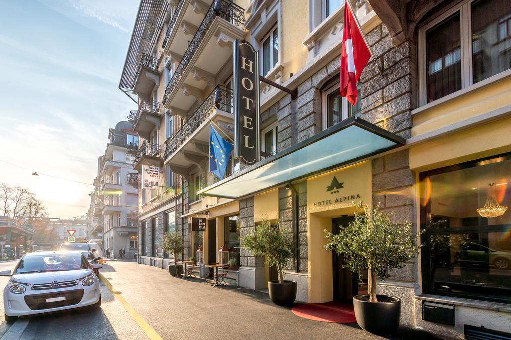 Hotel Alpina 3*